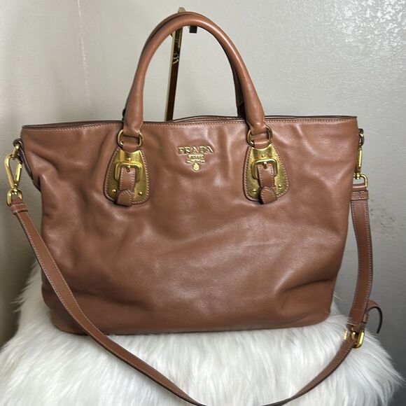 💯Authentic Prada Tote Bag-Two-way🍀 - Picture 15 of 15